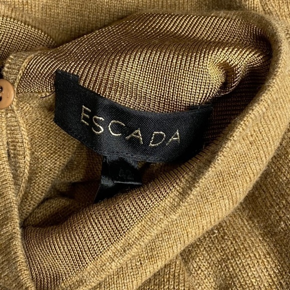 Vintage Escada Short Sleeve Turtleneck Top - Picture 6 of 7